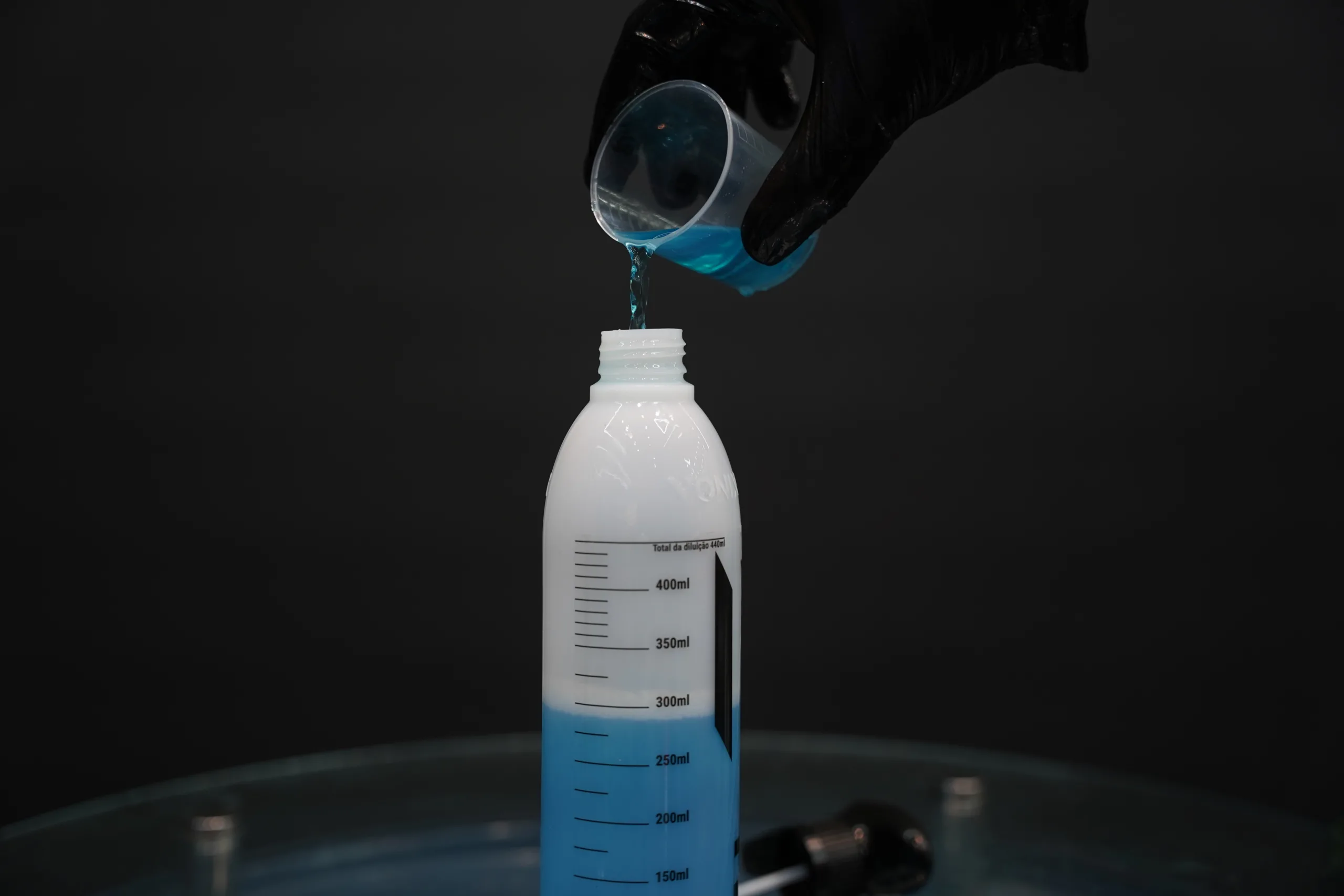 Como diluir produto de limpeza profissional de forma exata